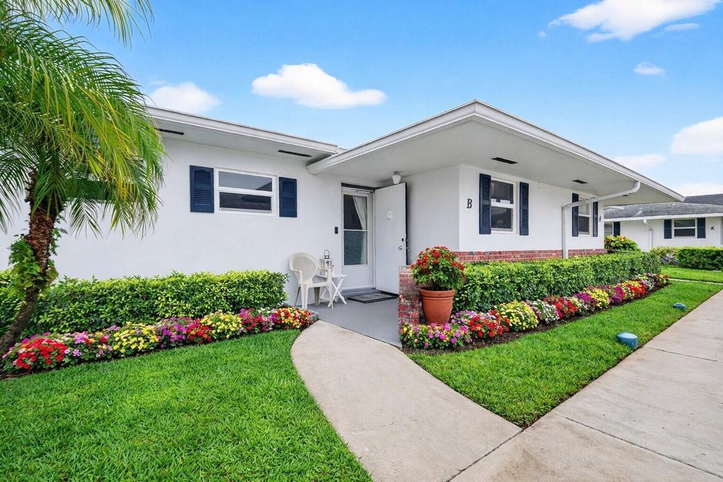 2758 Emory Drive E B, West Palm Beach, FL 33415