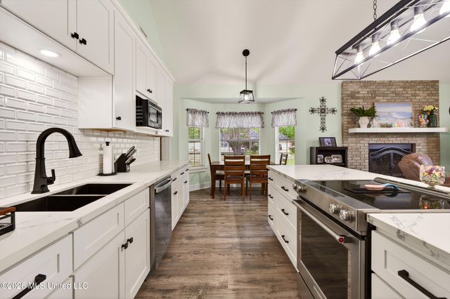 8007 Fishook Lane, Picayune, MS 39466