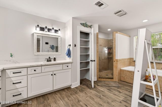 8007 Fishook Lane, Picayune, MS 39466