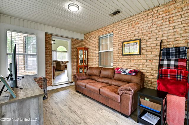 8007 Fishook Lane, Picayune, MS 39466