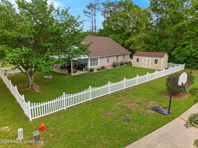 8007 Fishook Lane, Picayune, MS 39466