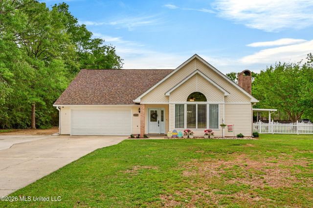 8007 Fishook Lane, Picayune, MS 39466