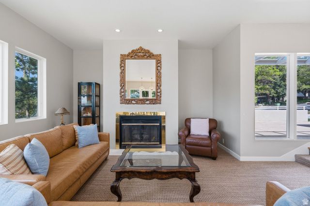 1704 E FORT DOUGLAS CIR, Salt Lake City, UT 84103