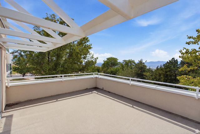 1704 E FORT DOUGLAS CIR, Salt Lake City, UT 84103