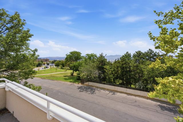 1704 E FORT DOUGLAS CIR, Salt Lake City, UT 84103