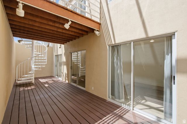 1704 E FORT DOUGLAS CIR, Salt Lake City, UT 84103