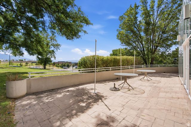 1704 E FORT DOUGLAS CIR, Salt Lake City, UT 84103