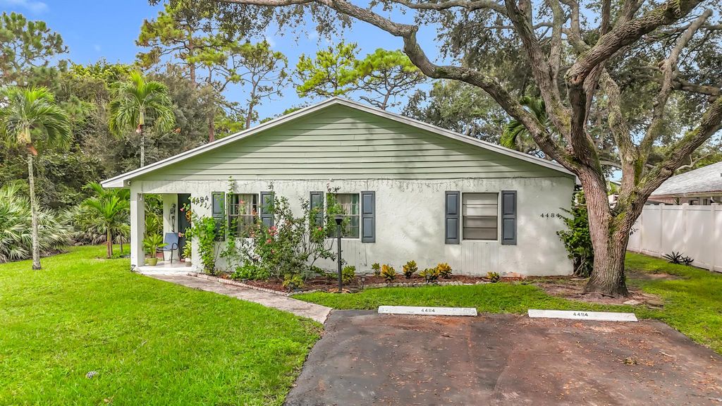 4484 Walden Circle, Lake Worth, FL 33463