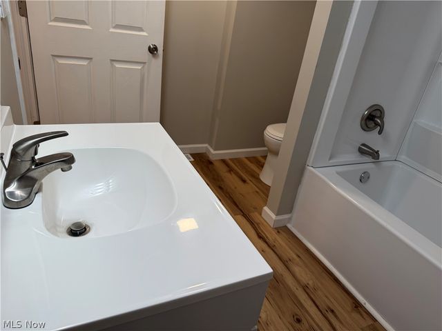 858 Forrest Drive, Akron, OH 44306