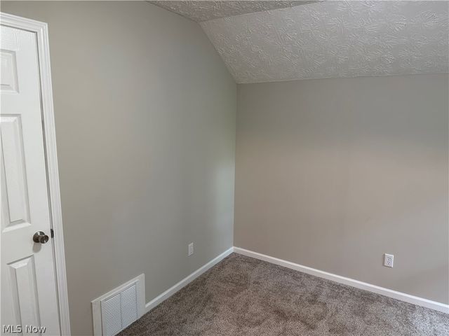 858 Forrest Drive, Akron, OH 44306