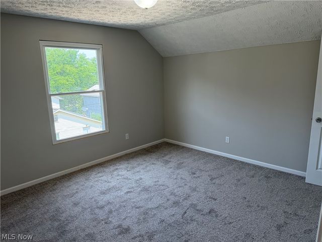 858 Forrest Drive, Akron, OH 44306