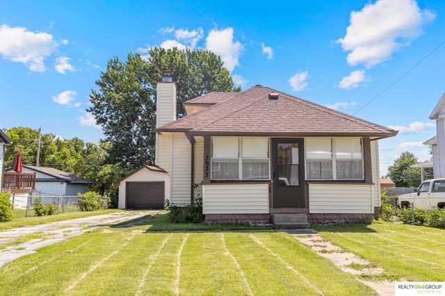 3933 X Street, Omaha, NE 68107