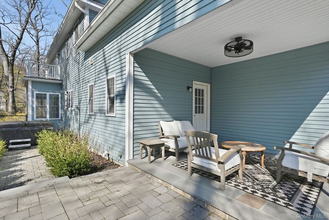 19 Lillian Road, Mahopac, NY 10541