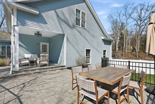 19 Lillian Road, Mahopac, NY 10541