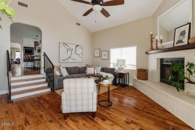 698 E Elizabeth Street, Pasadena, CA 91104