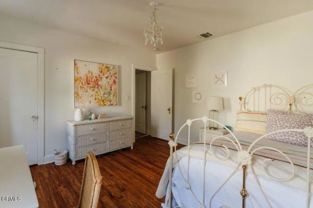 698 E Elizabeth Street, Pasadena, CA 91104