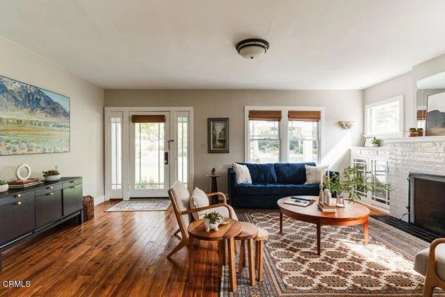 698 E Elizabeth Street, Pasadena, CA 91104