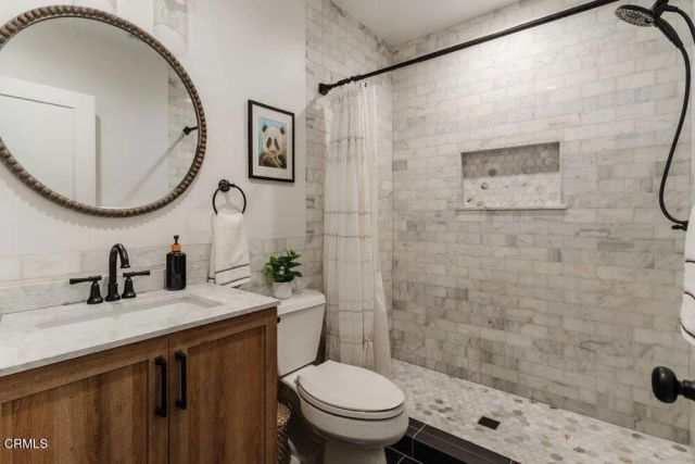 698 E Elizabeth Street, Pasadena, CA 91104