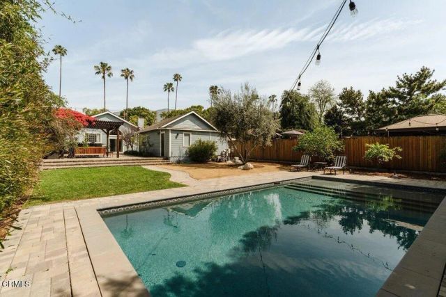 698 E Elizabeth Street, Pasadena, CA 91104