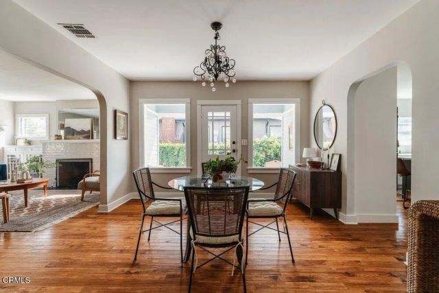 698 E Elizabeth Street, Pasadena, CA 91104