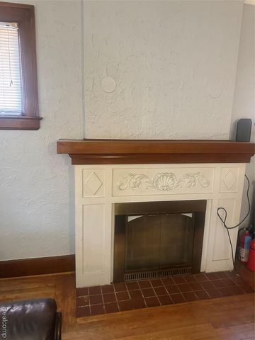 16554 Fairfield Street, Detroit, MI 48221