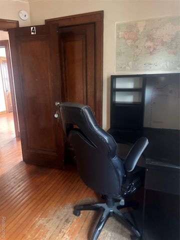 16554 Fairfield Street, Detroit, MI 48221