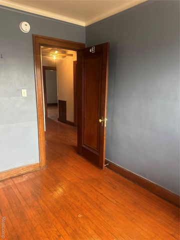 16554 Fairfield Street, Detroit, MI 48221