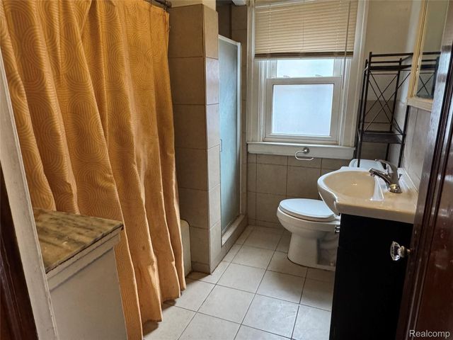 16554 Fairfield Street, Detroit, MI 48221