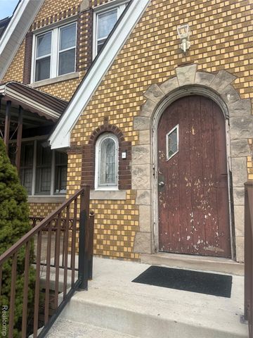 16554 Fairfield Street, Detroit, MI 48221