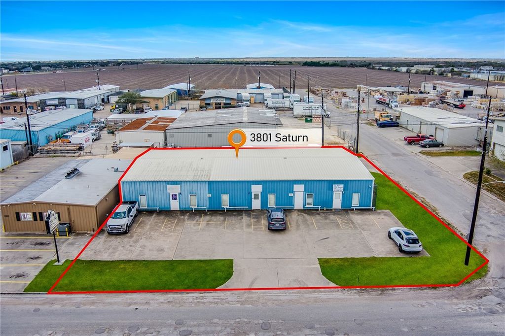 3801 Saturn, Corpus Christi, TX 78413 — exterior