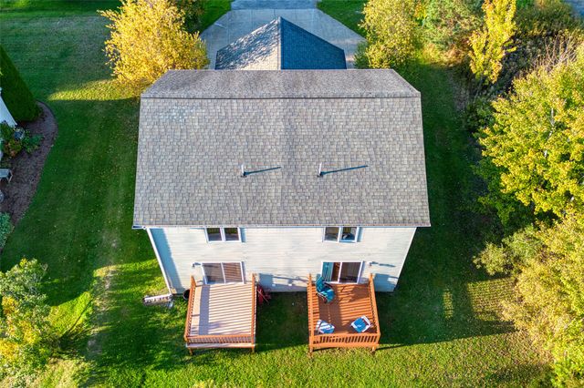 416-418 HILLCREST Drive, Edinboro, PA 16412
