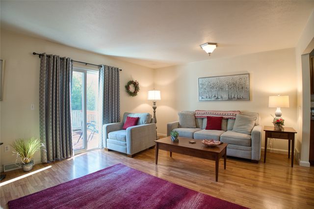 416-418 HILLCREST Drive, Edinboro, PA 16412