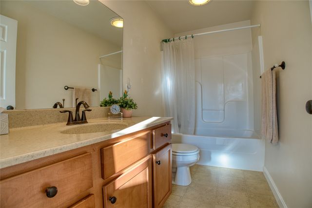 416-418 HILLCREST Drive, Edinboro, PA 16412