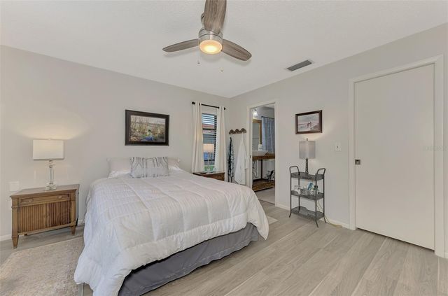 5103 GREENCROFT ROAD, Sarasota, FL 34235