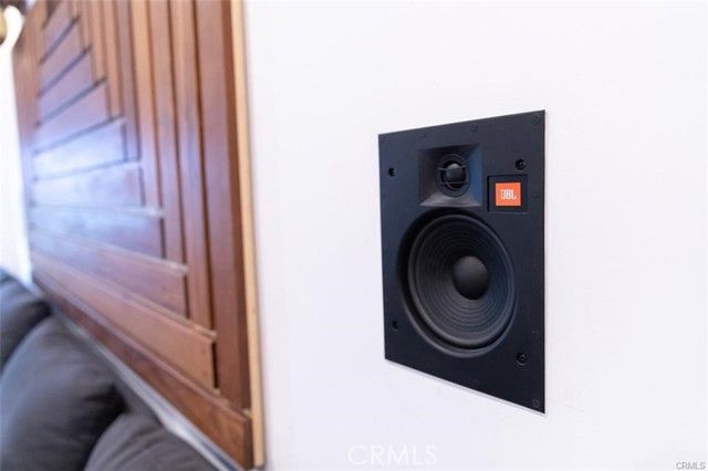 1834 9th, Santa Monica, CA 90404