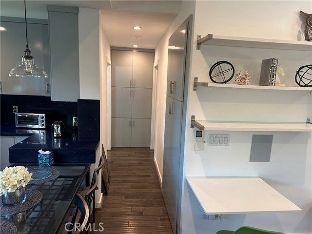 1834 9th, Santa Monica, CA 90404