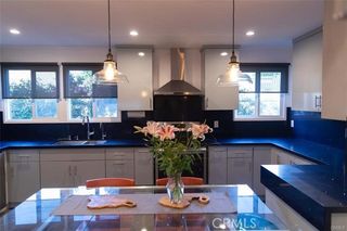 1834 9th, Santa Monica, CA 90404