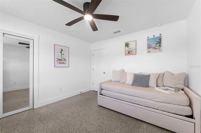 8720 HICKORYWOOD LANE, Tampa, FL 33615