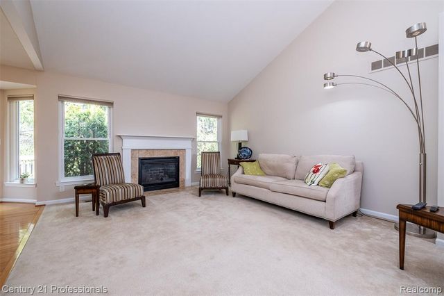3901 Arbor Drive, Auburn Hills, MI 48326