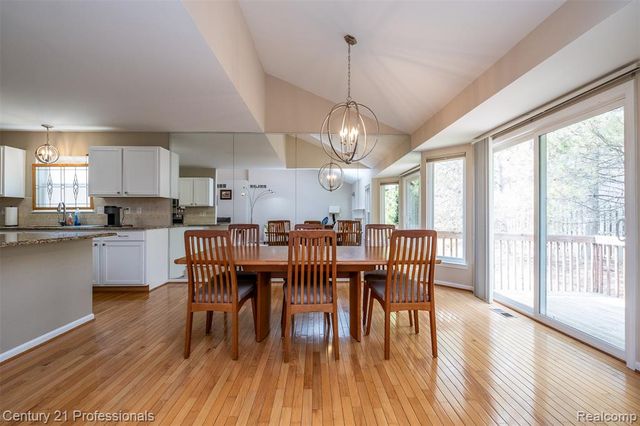3901 Arbor Drive, Auburn Hills, MI 48326
