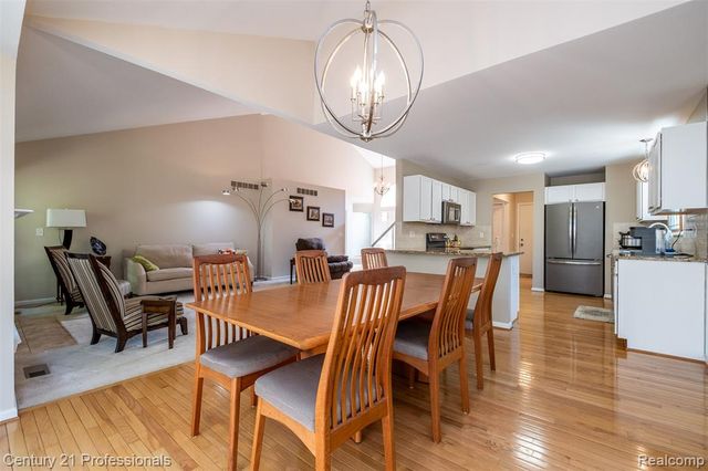 3901 Arbor Drive, Auburn Hills, MI 48326