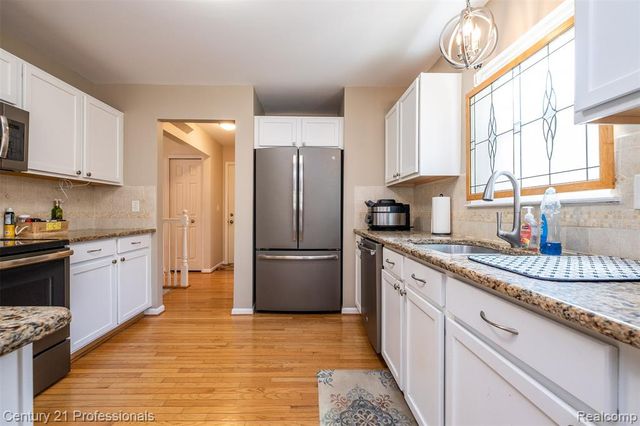 3901 Arbor Drive, Auburn Hills, MI 48326