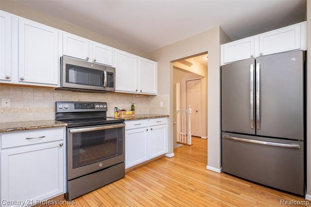3901 Arbor Drive, Auburn Hills, MI 48326