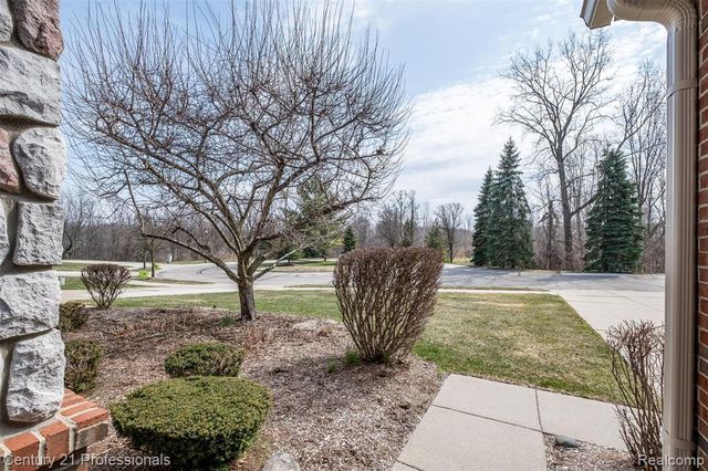 3901 Arbor Drive, Auburn Hills, MI 48326