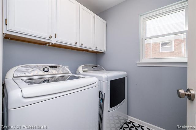3901 Arbor Drive, Auburn Hills, MI 48326