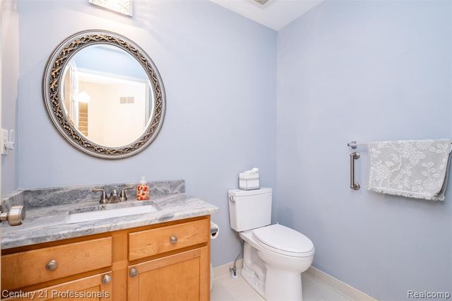 3901 Arbor Drive, Auburn Hills, MI 48326