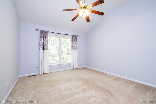 3901 Arbor Drive, Auburn Hills, MI 48326
