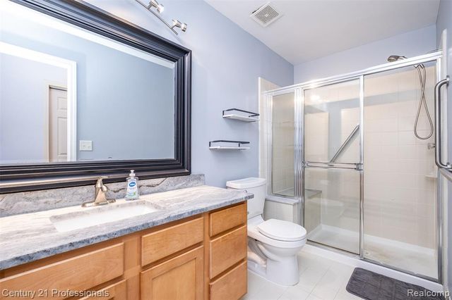 3901 Arbor Drive, Auburn Hills, MI 48326