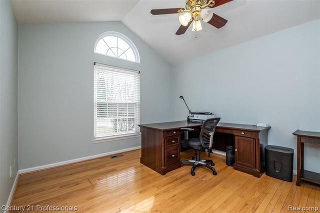 3901 Arbor Drive, Auburn Hills, MI 48326