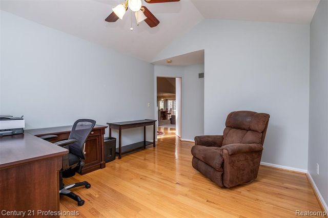 3901 Arbor Drive, Auburn Hills, MI 48326